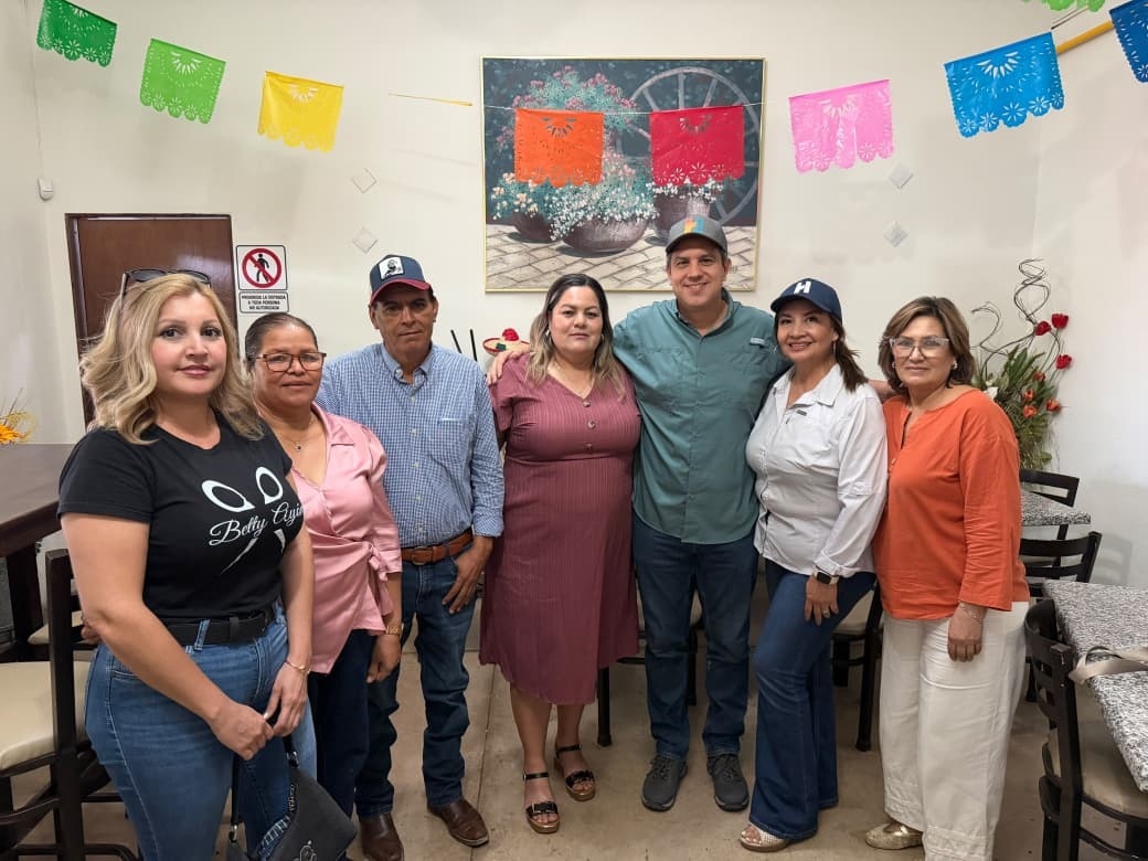 Se reúne Ramón Corral con delegadas y delegados de comunidades rurales