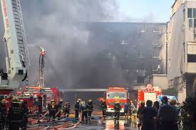 Tragedia en China Hoy Deja Decenas de Muertos: Video del Incendio que Pasó en Fábrica de Calzado