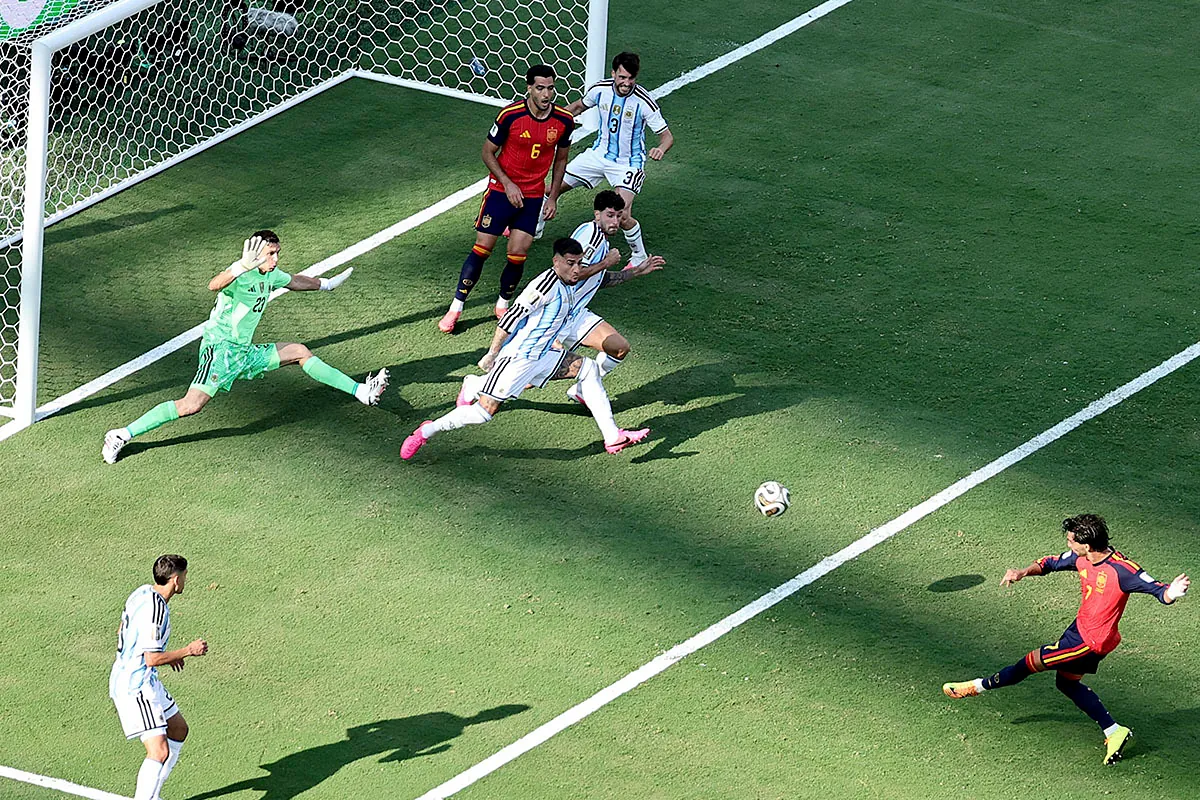 Un mes después de la final del Mundial: la Argentina más noble reconoce (por fin) la superioridad de España: "No está mal perder con un equipo excelente... Ganó el mejor"