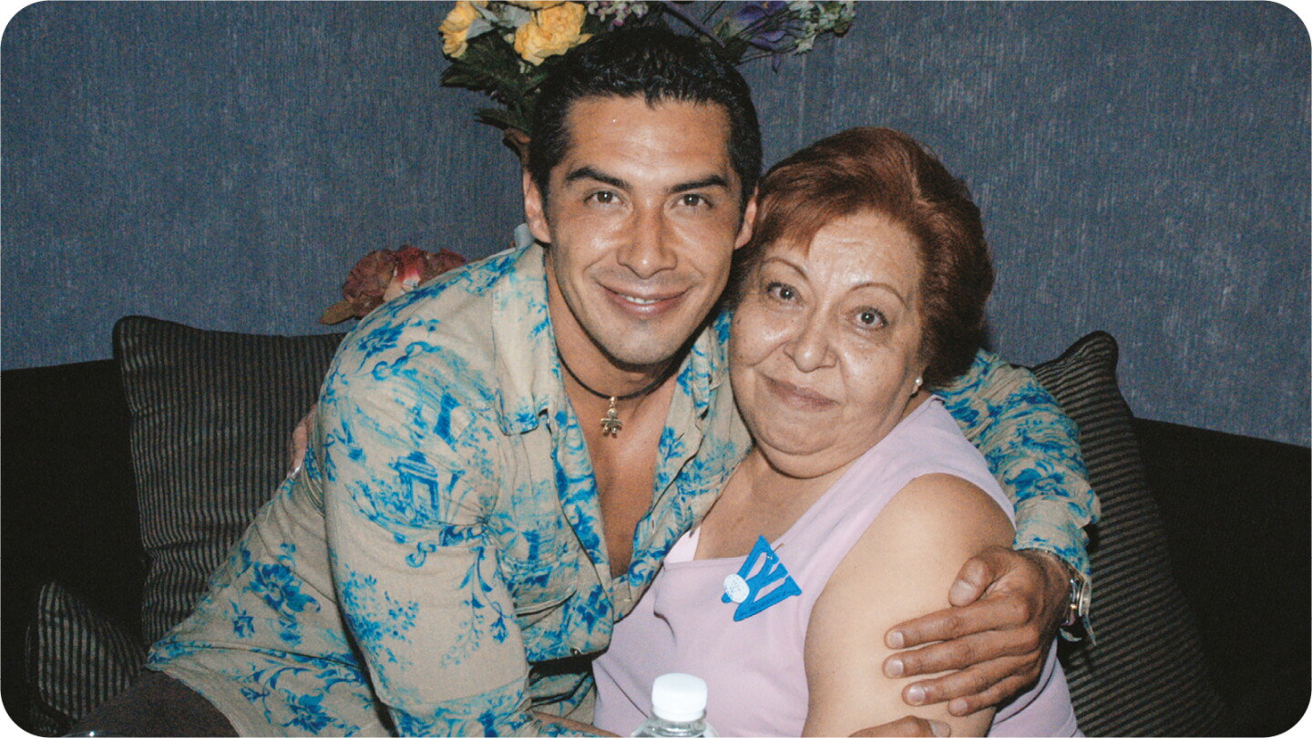 ¿Charly López abandonó a su madre? Elvia, de 84 años, revela el fuerte distanciamiento