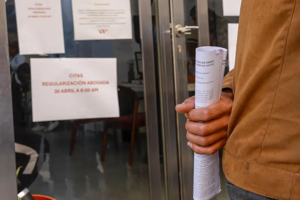 Máximo histórico de población en España: alcanza los 49,8 millones, de los que 10,2 millones han nacido en el extranjero