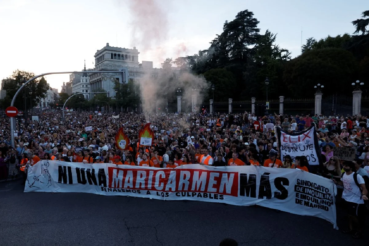 Protestan en Madrid tras desalojo de una mujer de 87 años; exigen mejores políticas de vivienda | Grupo Animal