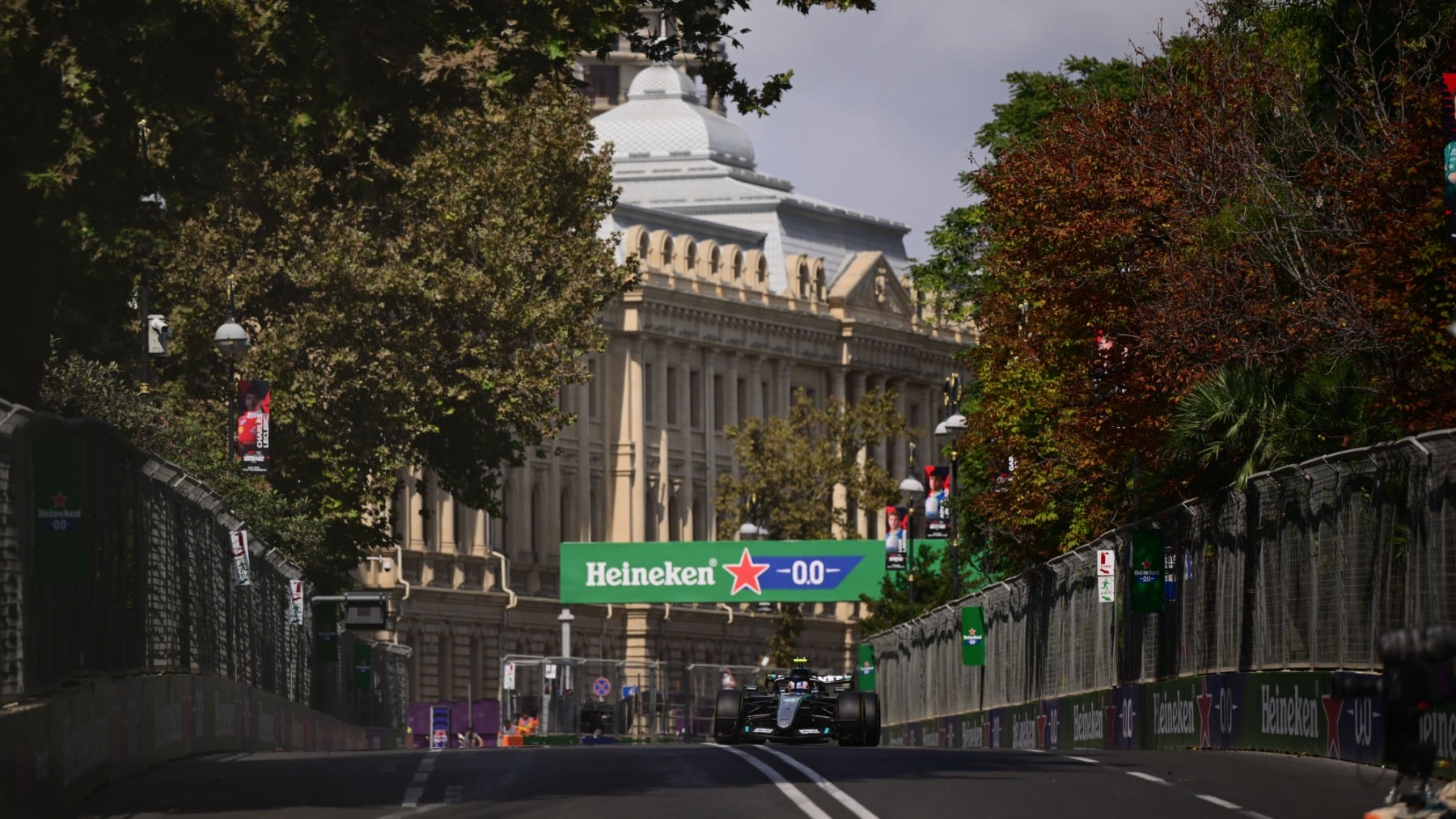 Así es el Circuito callejero de Bakú del GP de Azerbaiyán del Mundial de F1: perfil, curvas, kilómetros, la vuelta rápida...