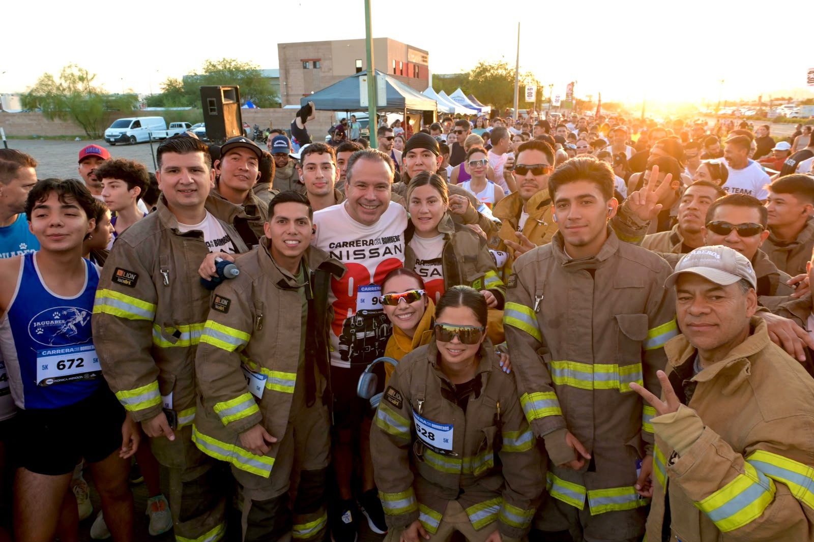 Reconoce Toño Astiazarán 80 años de servicio del Departamento de Bomberos de Hermosillo con carrera