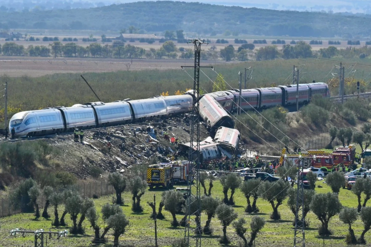 Choque de trenes en España deja al menos 68 personas fallecidas, el segundo siniestro más grave del | Grupo Animal