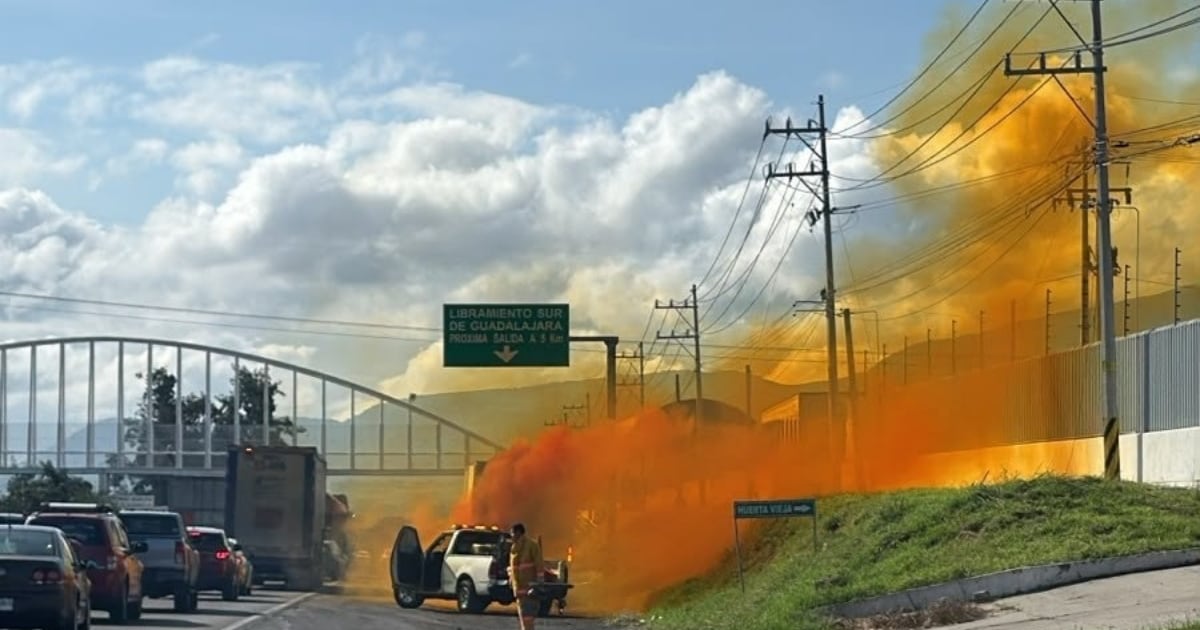 Fuga de ácido nítrico en carretera de Jalisco: ¿Por qué es peligrosa esta sustancia química?