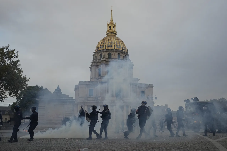 Estallan protestas estudiantiles en Francia por deficiencias en liceos | Radio Sonora