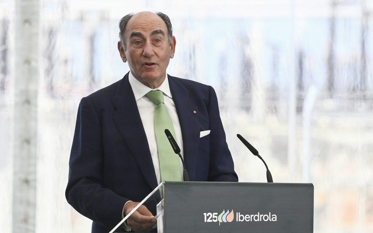 Iberdrola gana 5.816 millones, pero su deuda aumenta en 5.229 millones - Economía 3