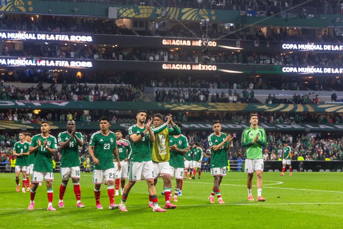 México enfrentará a Chile con cuatro bajas