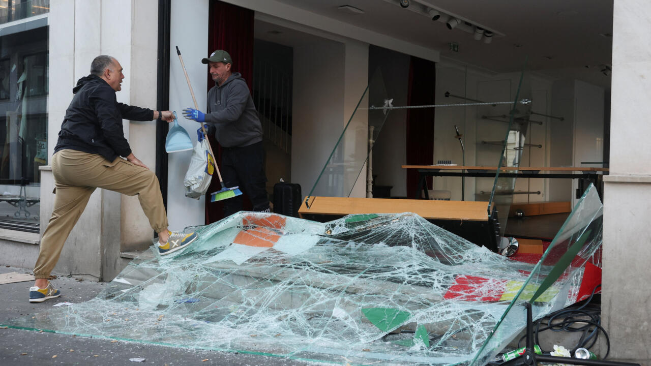 Explota la reventa en internet de artículos robados durante las protestas de Francia