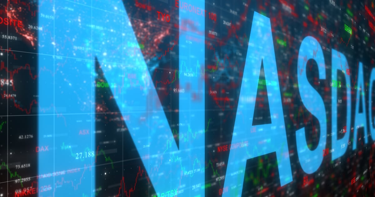 Acciones de tecnológicas y caída del petróleo arreglan el lunes en Wall Street: Nasdaq avanza 1.11%